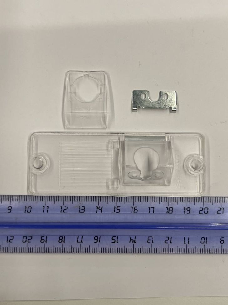 Адаптер под заднюю камеру в подсветку номера Mitsubishi Pajero IV, Pajero Sport