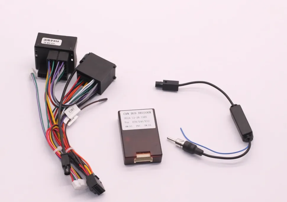 Переходная рамка BMW 5 E39 (1999-2006) (9")