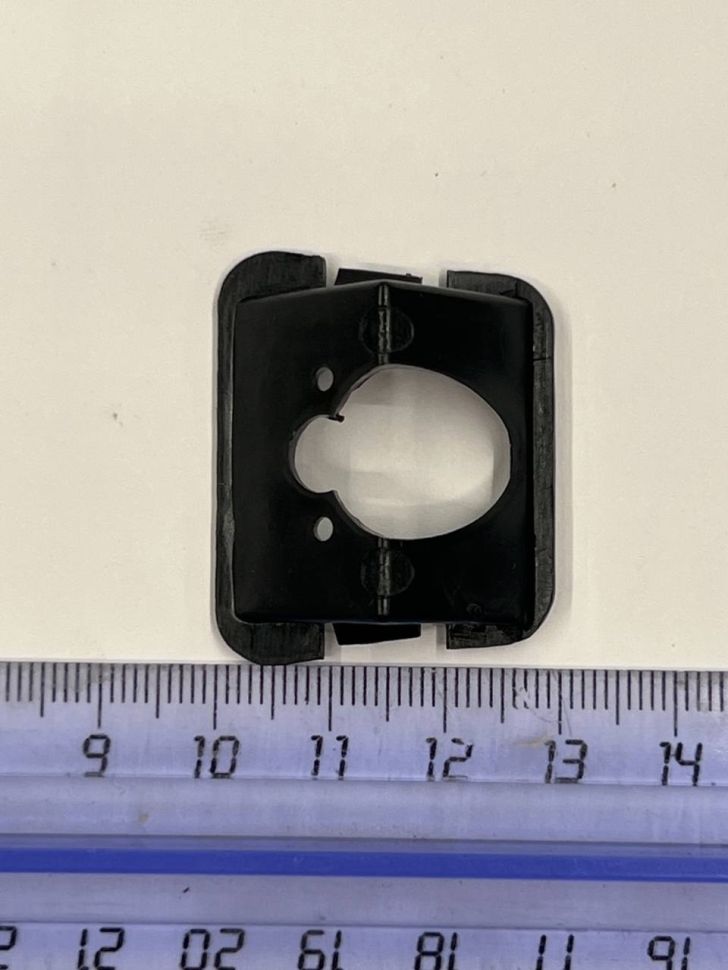 Адаптер под заднюю камеру в штатную заглушку Toyota Camry (2009-2011)